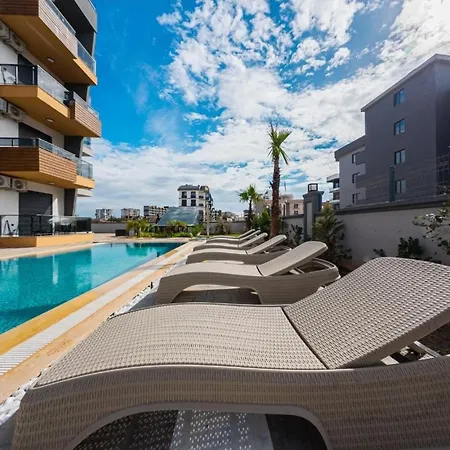 Dorado No 12 Iki Tek Yatakli Havuz Manzarali Appartement *